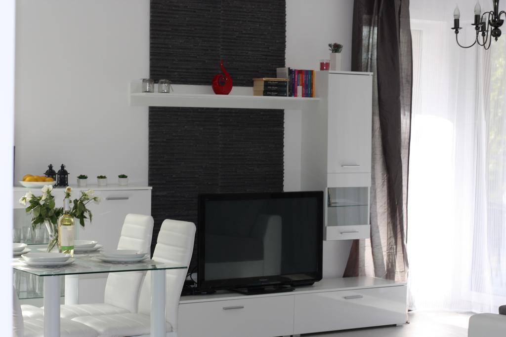 U-Stay Bond Apartament Kolobrzeg Luaran gambar