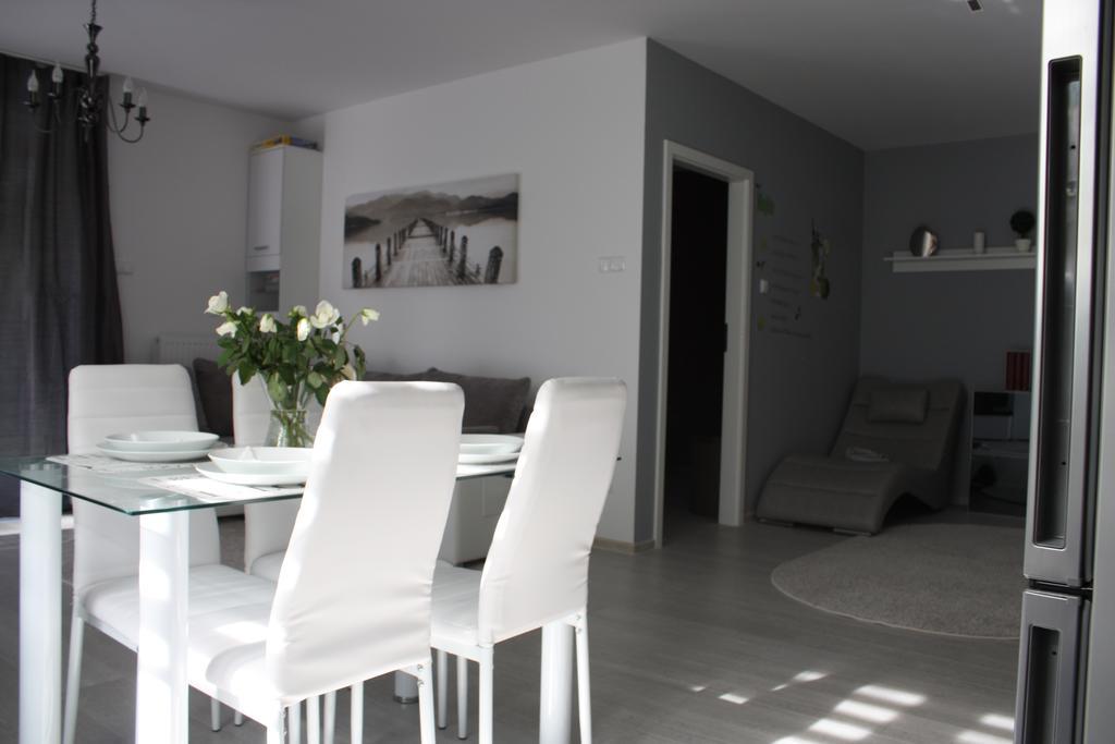 U-Stay Bond Apartament Kolobrzeg Luaran gambar